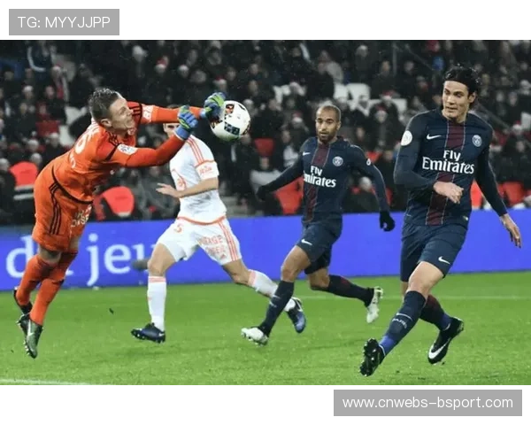 拉扬菲利佩梅开二度汉堡主场四球大胜美因茨强势斩获关键三分